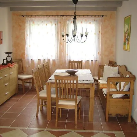 Charming In Apartmán *
