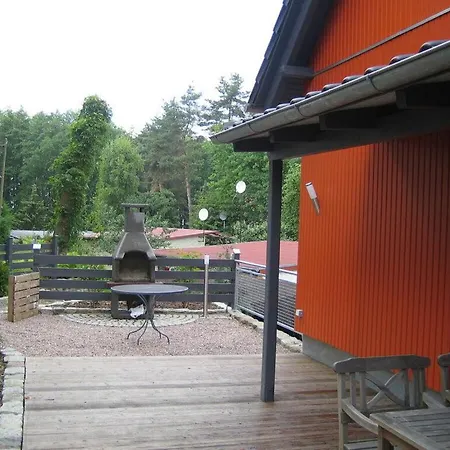Charming In Zislow